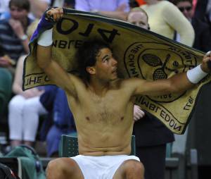 Rafael Nadal se la joue sexy en plein match