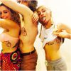 Miley Cyrus prend la pose sur Instagram pour dévoiler son tatouage Floyd