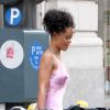 Rihanna : une drôle de "robe" dans les rues de New York, le 8 juillet 2014