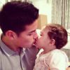 James Rodriguez et son bébé en photo sur Instagram
