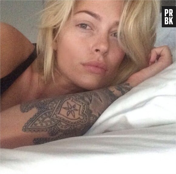 Caroline Receveur : selfie sans maquillage en juillet 2014