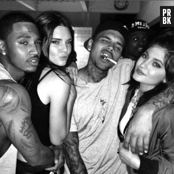 Kendall et Kylie Jenner ont fait la fête avec Chris Brown, le week-end du 26 juillet 2014