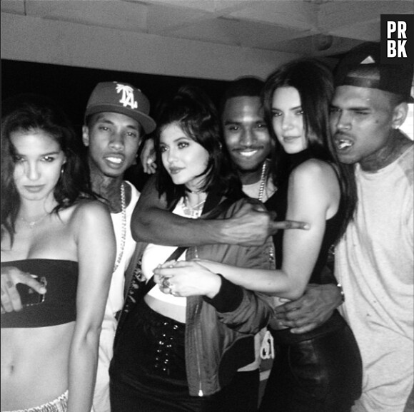 Kendall et Kylie Jenner se sont amusées avec Chris Brown, le week-end du 26 juillet 2014