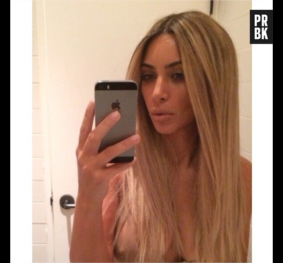 Kim Kardashian : accro aux selfies