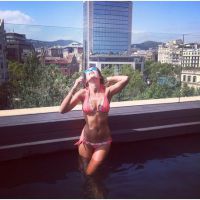 Malika Ménard en bikini : vacances so sexy à Barcelone