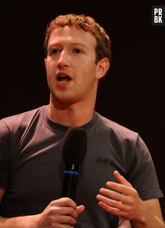 Facebook : Mark Zuckerberg réalise un défi