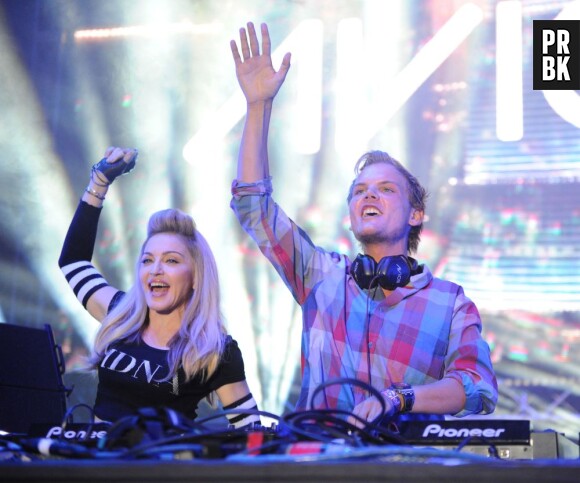 Avicii, ici au côté de Madonna, est le 3ème DJ le mieux payé du monde en 2014