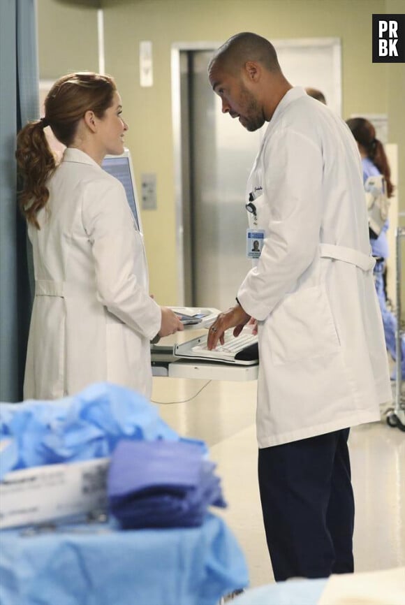 Grey's Anatomy saison 11, épisode 1 : Jesse Williams et Sarah Drew sur une photo