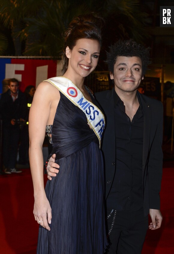 Kev Adams et Marine Lorphelin aux NRJ Music Awards 2013