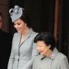 Kate Middleton : future maman radieuse avec Mary Chee, le 21 octobre 2014 à Londres