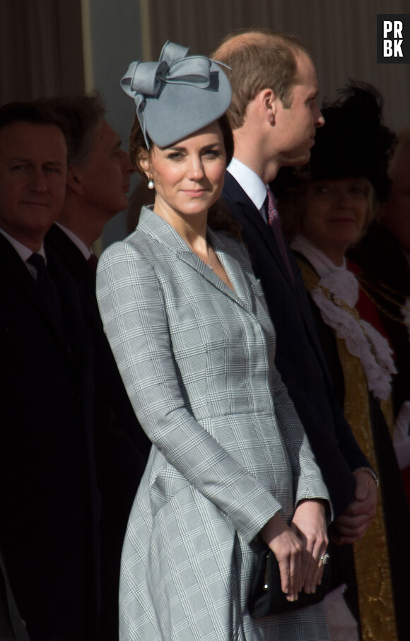 Kate Middleton enceinte : baby bump discret à Londres, le 21 octobre 2014