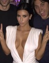  Kim Kardashian et son impressionnant d&eacute;collet&eacute; sur Instagram, le 25 octobre 2015 