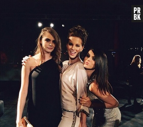 Selena Gomez, Cara Delevingne et Kate Beckinsale complices au gala de LACMA, le 1er novembre 2014