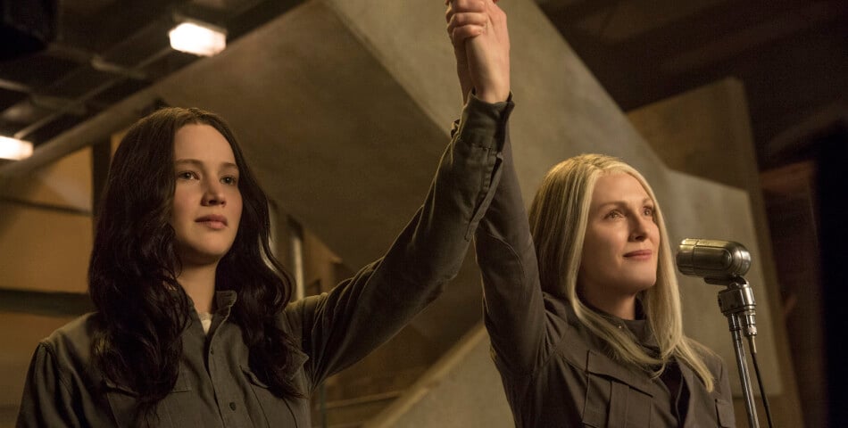  Hunger Games 3 : Jennifer Lawrence et Julianne Moore sur une photo 