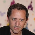 Gad Elmaleh : Charlotte Casiraghi et leur fils ? "Je veux me réveiller avec eux"