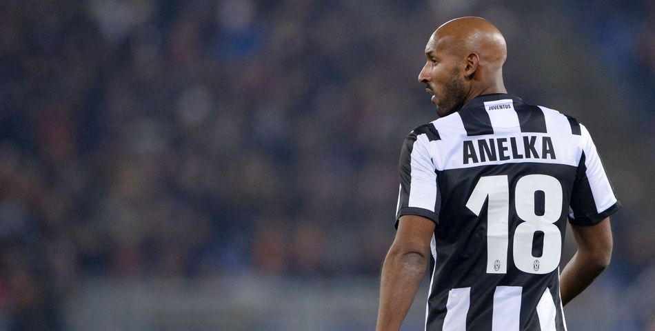  Nicolas Anelka : l&#039;attaquant fran&amp;ccedil;ais a &amp;eacute;t&amp;eacute; suspendu pour 5 matchs pour sa quenelle du 28 d&amp;eacute;cembre 2013 