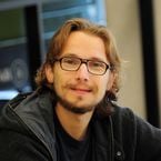 Lorànt Deutsch hospitalisé après un grave accident de scooter