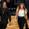 Beyoncé et Jay Z en couple au Barclays Center pour le match des Brooklyn Nets vs Cleveland Cavaliers, le 8 décembre 2014 à New York
