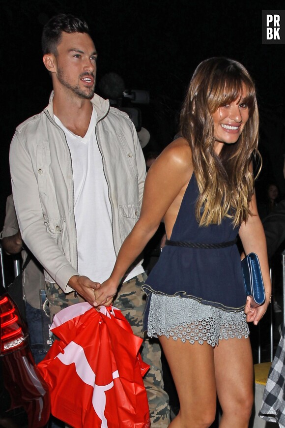 Lea Michele et Matthew Paetz : couple souriant au concert de Justin Timberlake, le 12 août 2014