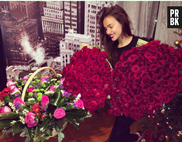 Irina Shayk : gros bouquets de fleurs pour son anniversaire, le 6 janvier 2015
