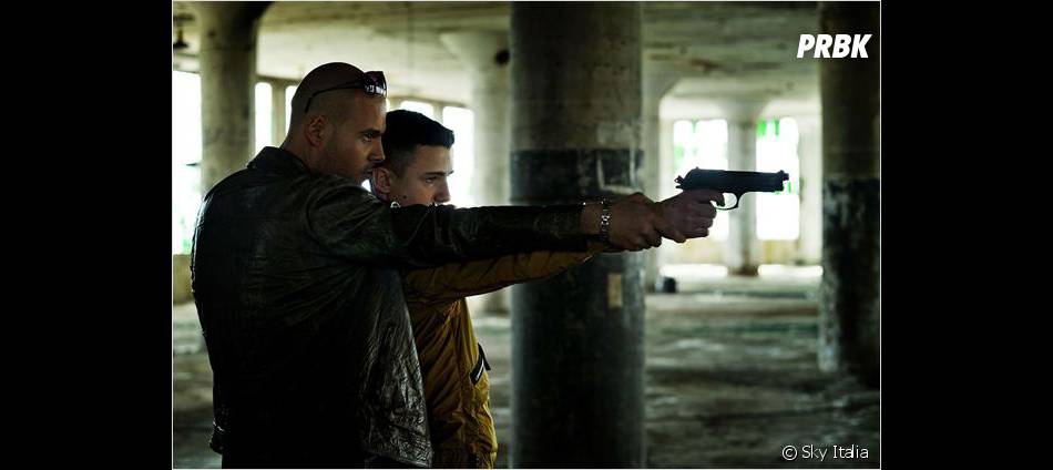 Gomorra Saison 1 Nouvelle Serie Diffusee Par Canal Purebreak Франческа коменчини, клаудио капеллини, стефано соллима и др. purebreak