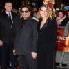 Johnny Depp et Amber Heard complices à l'avant-première de Charlie Mortdecai, le 19 janvier 2015 à Londres