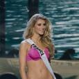  Miss Univers 2015 : Camille Cerf en bikini pendant le concours 