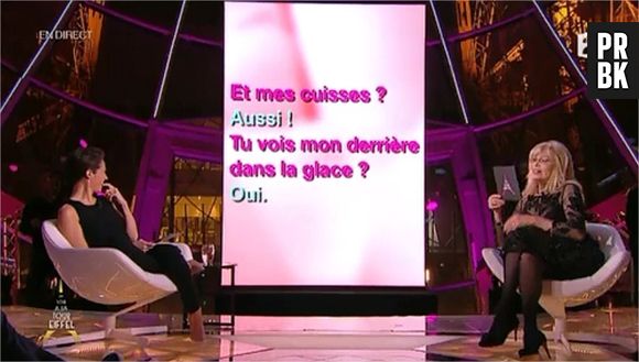 M. Pokora aime les seins et les fesses d'Amanda Lear dans une scène du 'Mépris' pour Un Soir à la Tour Eiffel, le 18 février 2015 sur France 2