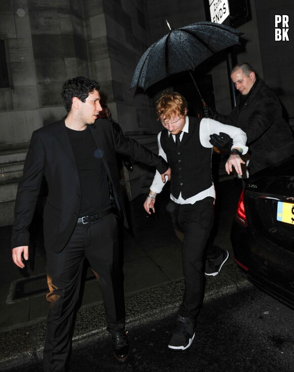 Ed Sheeran après les Brit Awards 2015 le 26 février à Londres