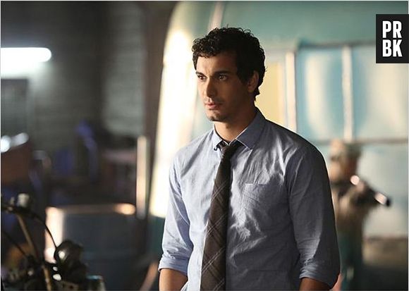 Scorpion saison 1 : des cascades dangereuses pour Elyes Gabel