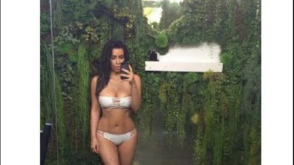 Kim Kardashian se dénude pour célébrer la Journée mondiale de la Terre