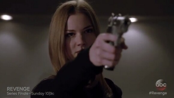 Revenge saison 4 : Emily prête à tuer Victoria dans le final ? Une vidéo sème le doute