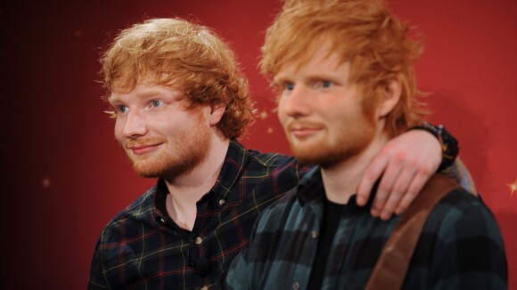 Ed Sheeran déjà fan de sa statue de cire... qui louche