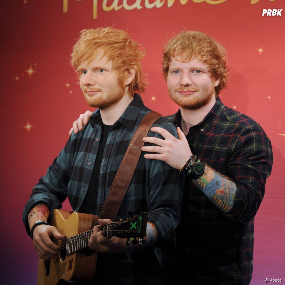  Ed Sheeran pose avec sa statue de cire &amp;agrave; New York le 28 mai 2015 