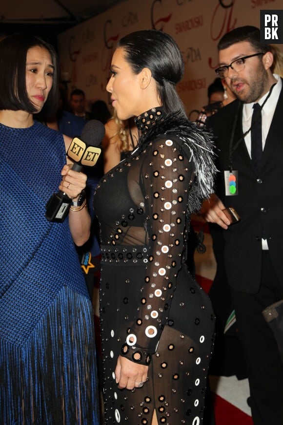 Kim Kardashian enceinte : pas de baby bump aux CFDA Fashion Awards le 1er juin 2015 à New York
