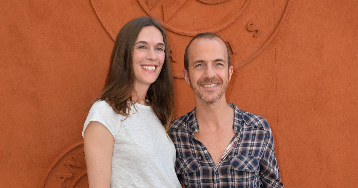 Candice Rolland Est Elle La Fille De Thierry Roland Calogero et sa compagne au Village de Roland Garros le 5 juin 2015