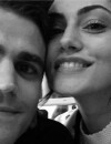 Paul Wesley et Phoebe Tonkin amoureux et complices sur Instagram