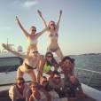 Jennifer Lawrence : sa copine Amy Schumer dévoile une photo d'elle en bikini, sur Instagram, le 30 juillet 2015