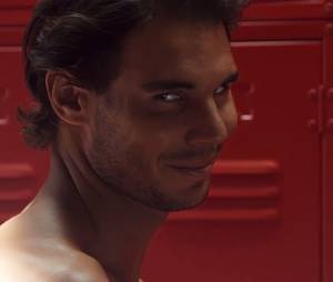 Rafael Nadal se met à nu lors d'un strip-tease pour Tommy Hiliger