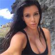  Kim Kardashian sexy en vacances 