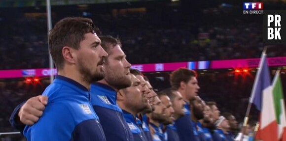 Julien Courbet, Thibault (Les Anges), Gilles Verdez... les stars soutiennent l'équipe de France de Rugby à la Coupe du Monde
