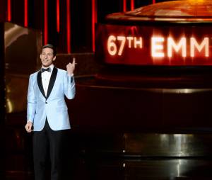 Andy Samberg pendant la cérémonie des Emmy Awards 2015, le 20 septembre 2015 à Los Angeles