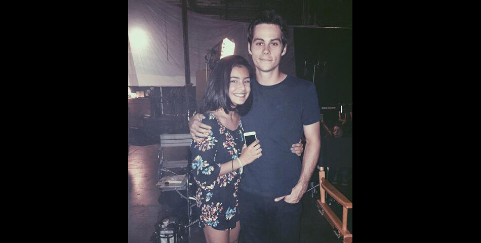 Teen Wolf saison 5 : Dylan O&#039;Brien rencontre une fan sur le tournage le 1er octobre 2015