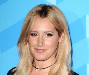 Ashley Tisdale en blonde