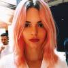 Kendall Jenner avec les cheveux roses sur Instagram