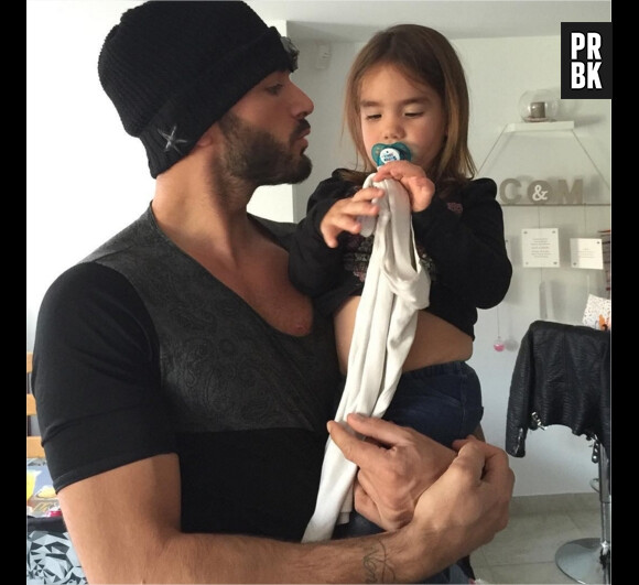 Thomas Vergara pose avec sa nièce sur Instagram le 25 octobre 2015