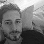 Kevin Trapp (PSG) en couple ou célibataire ? Le gardien sexy se confie