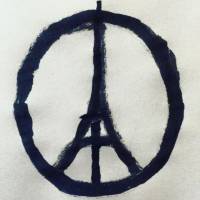 Jean Jullien : le dessinateur derrière le signe de paix parisien