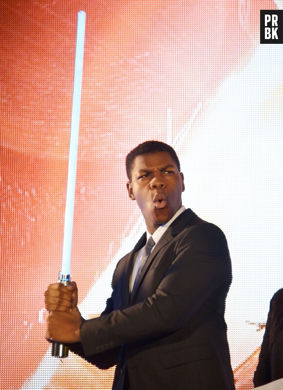 John Boyega à l'avant-première de Star Wars, le réveil de la Force