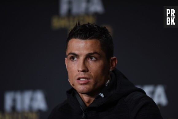 Cristiano Ronaldo : sa statue taguée, sa soeur fait la polémique sur Twitter
